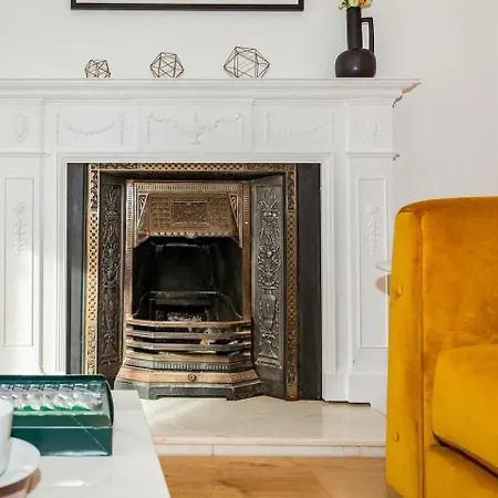 Nyaraló Pinfold House