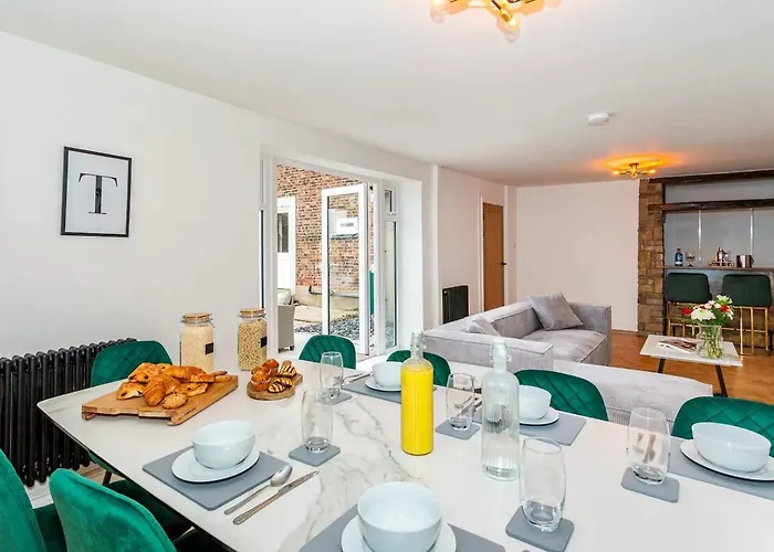 Pinfold House Tatil Evi