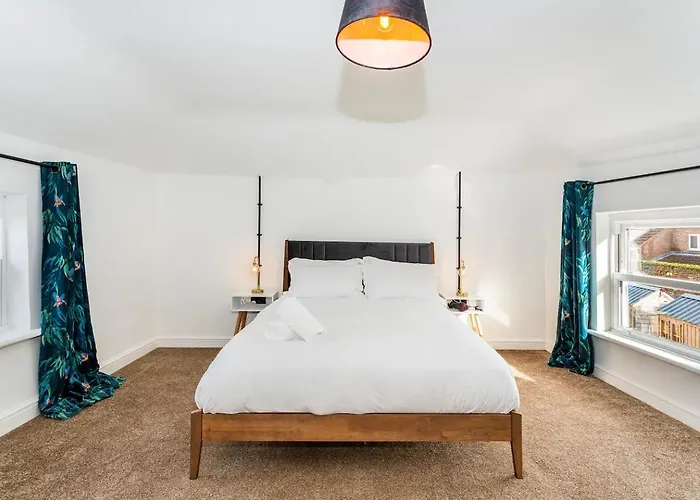 Nyaraló Pinfold House *