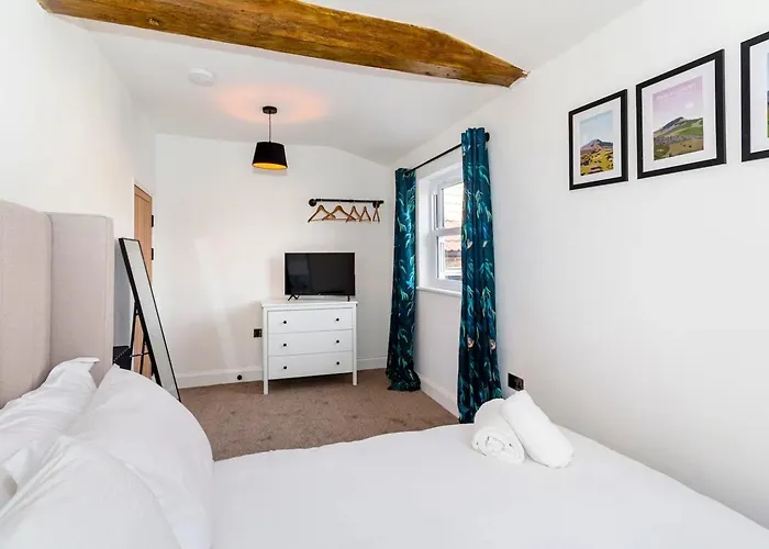 Nyaraló Pinfold House